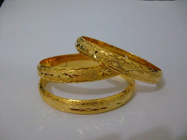 铜手镯镀金加工