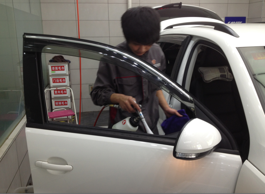 泊乐汽车公司供应最好的卡泰克欧式洗车|欧式洗车价格范围