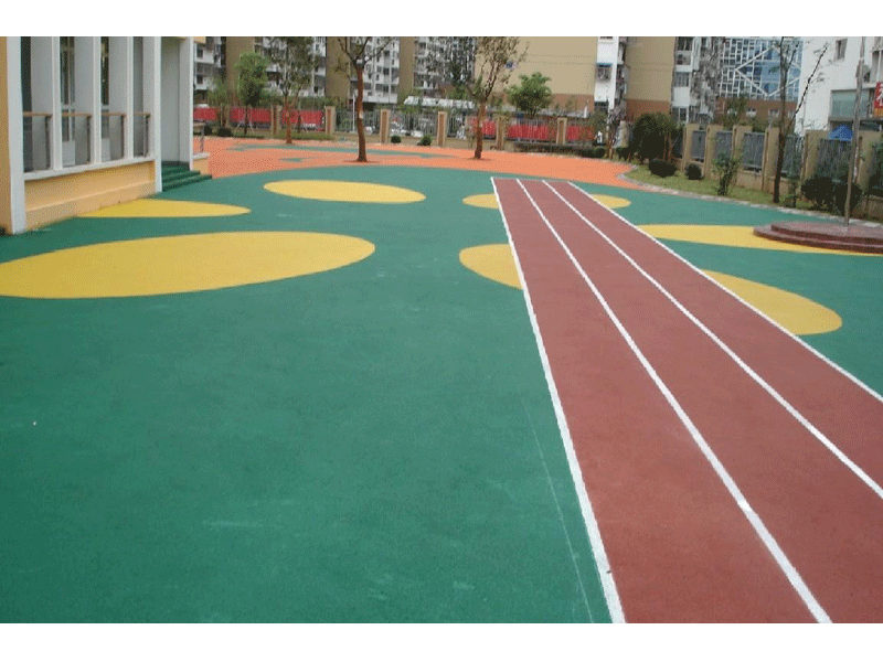 桂林幼儿园场地铺设器材就来桂林康力体育用品公司品质保证
