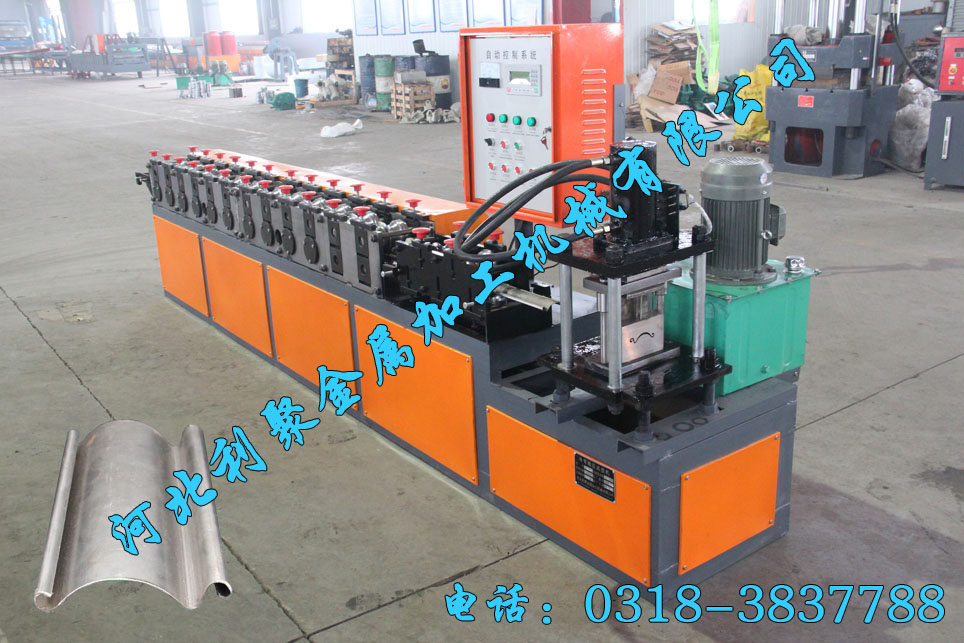 抗風卷簾門生產設備廠商價格實惠-衡水品牌好的抗風卷簾門機價格