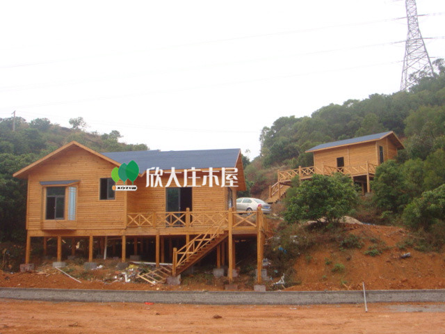 厦门哪有供应优惠的休闲木屋，山东木屋报价