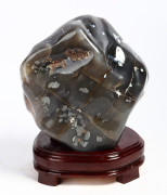 原石瑪瑙擺件|靈動的原石瑪瑙在泉州有售