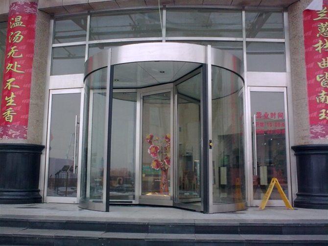 慈溪旋转门 质量好的杭州自动旋转门厂家在哪买