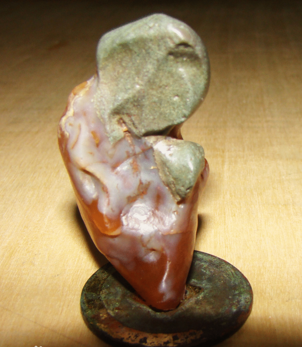 价位合理的玛瑙奇石，哪里可以买到创新的易四行奇玛瑙奇石