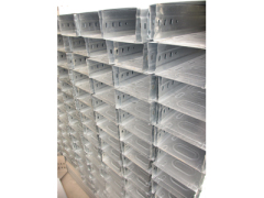 購買好的槽式電纜橋架優選興洋電纜橋架 ,甘肅鋼跳板銷售