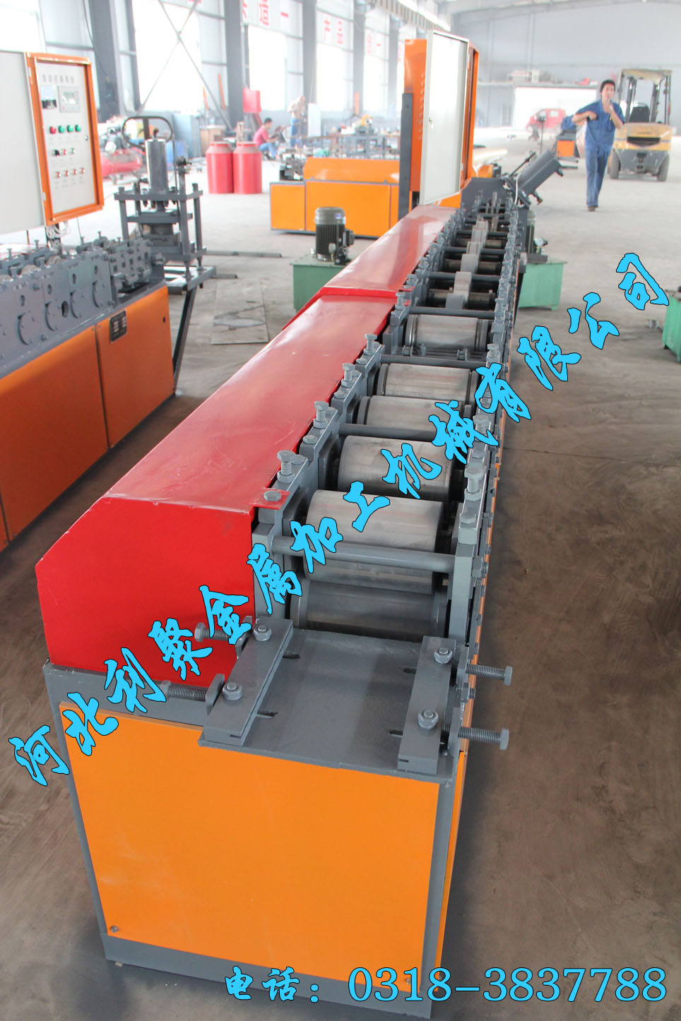 消音滑道成型机认准利聚金属加工机械公司，型号齐全的消音滑道成型机