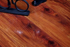 优质的地板当选林卡尔地板 林卡尔地板中国十大品牌代理商