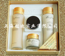 想找专业的吸塑包装当选铭迪——电子吸塑包装盒