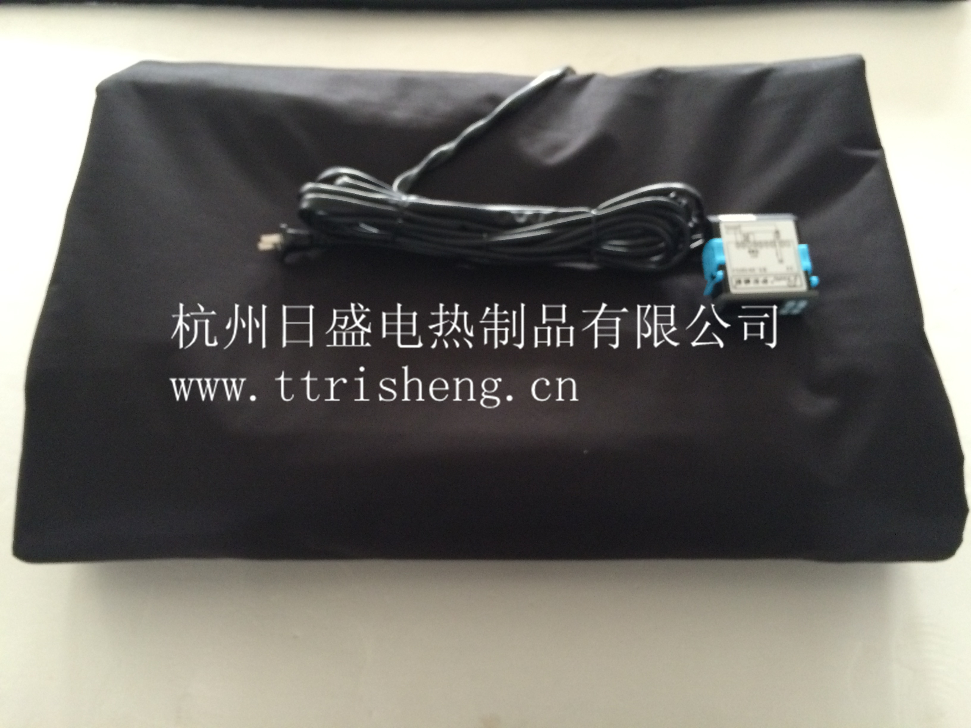 杭州日盛最优惠的工业电热毯_你最佳选择——耐弯折电热毯供应