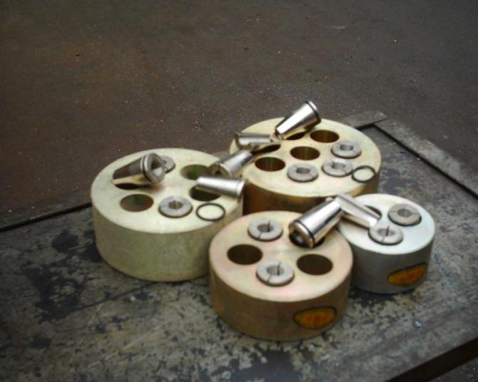 柳州品牌好的预应力锚固体系低价批发：预应力张拉用锚具工作锚板
