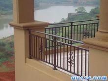 為您推薦億美捷金屬制品優質的陽臺護欄——白銀陽臺護欄