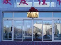 博尔塔拉感应门厂家——盛兰德门业优质的感应门新品上市