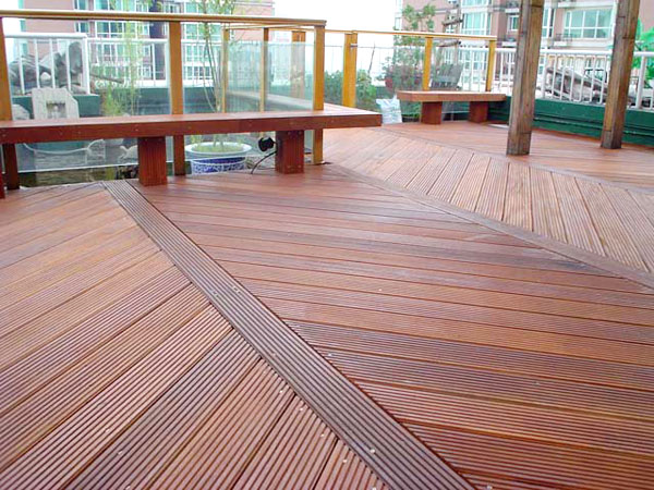 广西户外木地板安装 防腐木地板生产厂家