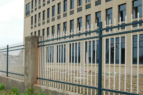 信誉好的B型护栏厂商——天水道路护栏哪家好