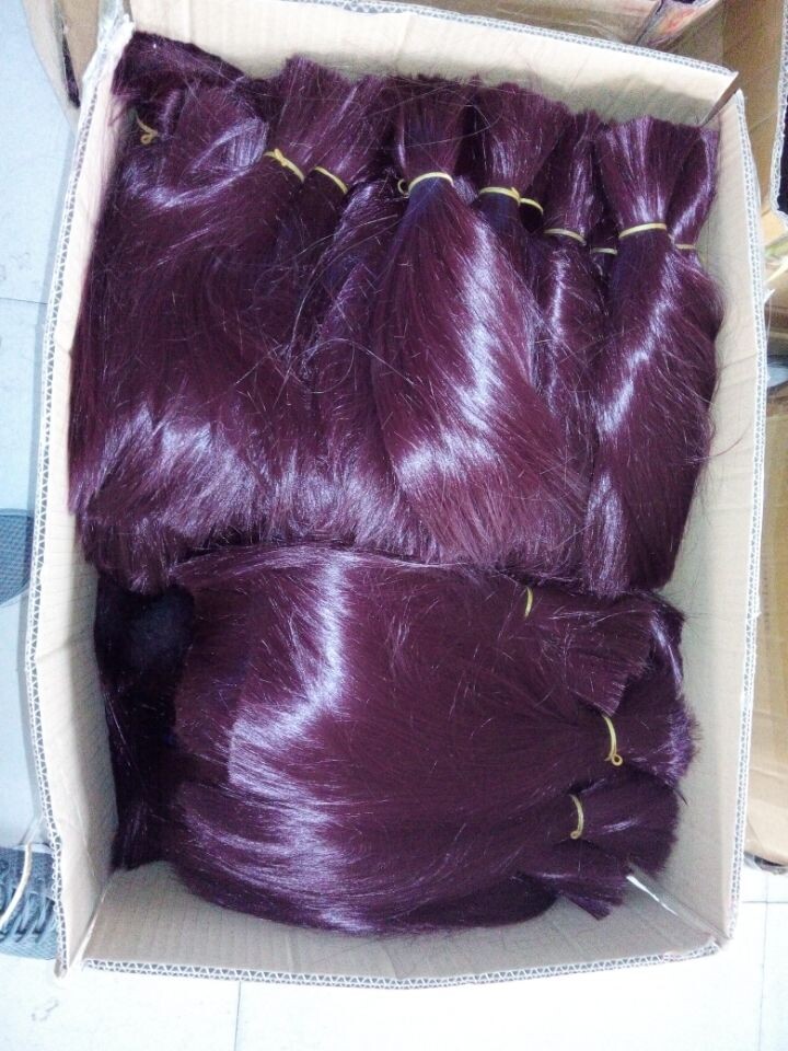 紫红色假发