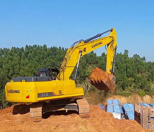 广西新型高效挖掘机推荐-柳工clg933e挖掘机