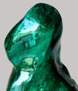 厦门知名厂家为您供应别致的翡翠绿翠玉原石,信誉好的翡翠绿翠玉原石雅安绿原石澳洲绿玉髓