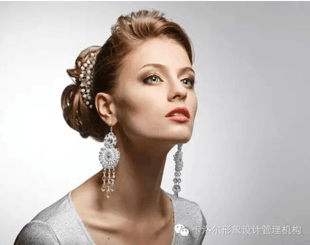 色彩顾问全科班培训