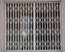 不锈钢通花卷帘门价格|不锈钢通花卷帘门