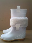 上海价格公道的白色PVC牛筋底加棉雨靴批发出售，白色PVC牛筋底加棉雨靴价格