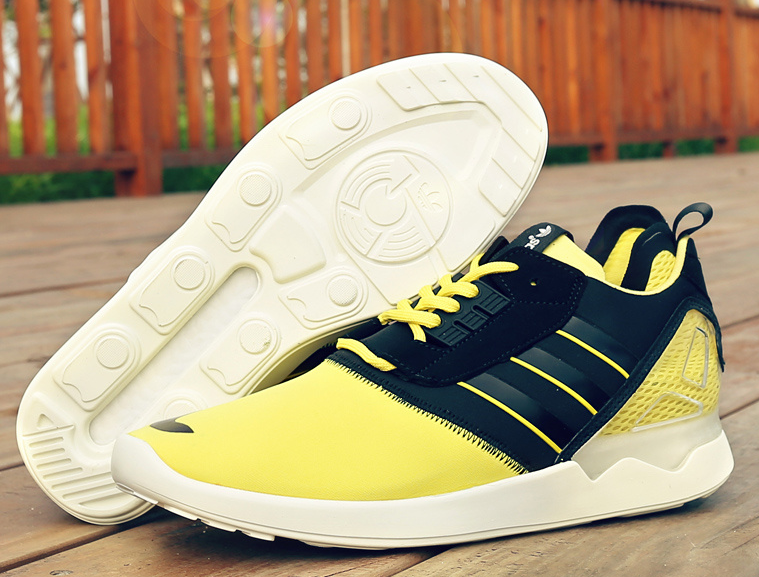 阿迪达斯ZX8000BOOST系列运动鞋批发，批发高仿板鞋